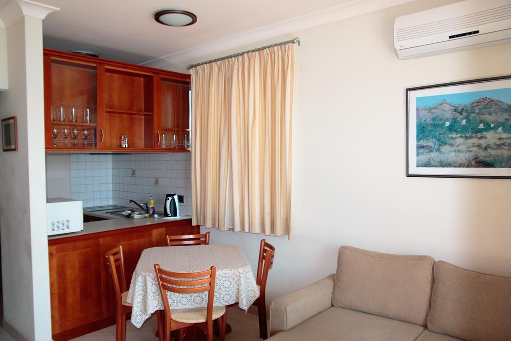 Villa Koala Apartments Жаборич Екстериор снимка